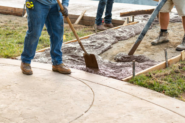 Best Concrete Driveway Installation in Mona, UT